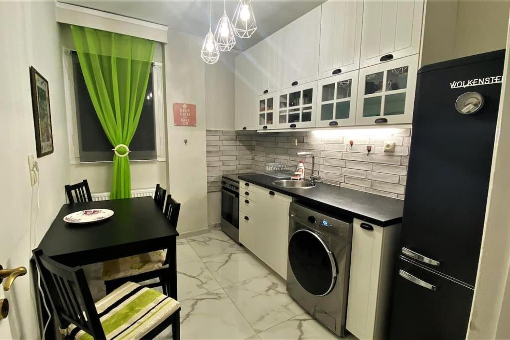 Iris' Apartment Thessaloníki Eksteriør billede